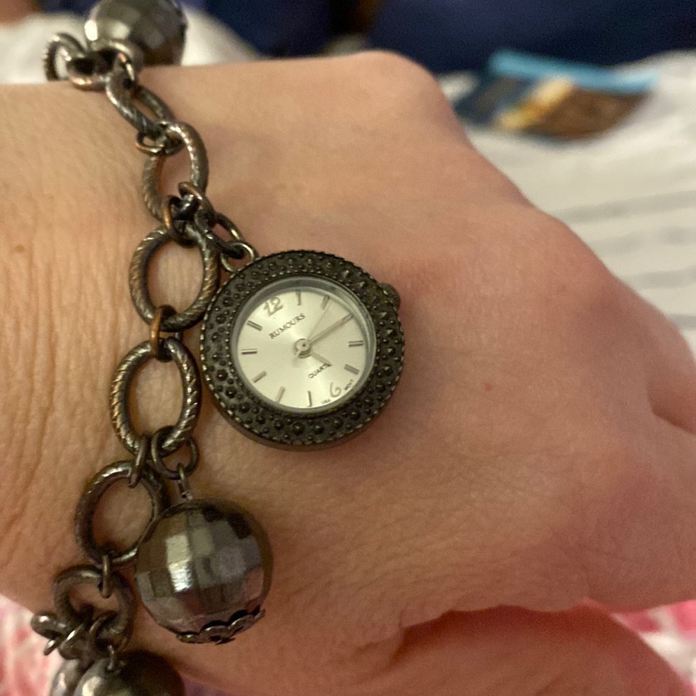 Women’s bracelet watch